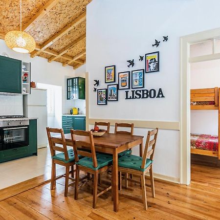 Moderno Apartamento Em Bairro Tipico Lisboeta リスボン エクステリア 写真