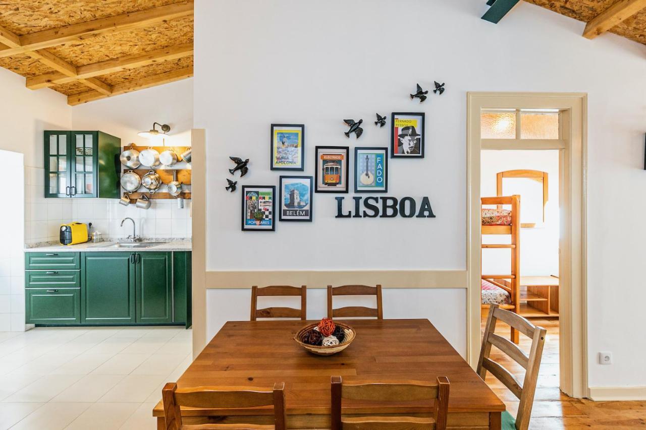 Moderno Apartamento Em Bairro Tipico Lisboeta リスボン エクステリア 写真